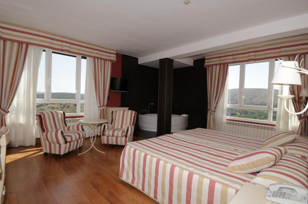 Best offers for Hotel Leonor Miron Soria