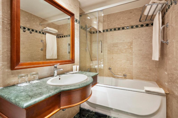 Best offers for Exe Mitre Barcelona