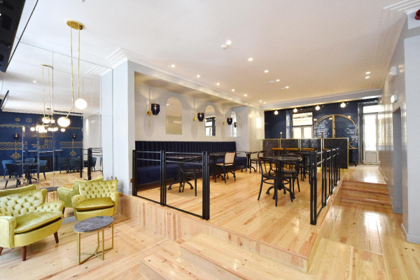 Best offers for THE LIFT BOUTIQUE Lisbon