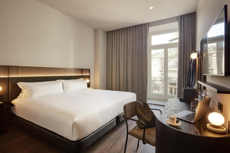 Best offers for chic&basic Gravity Porto