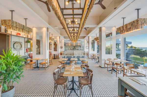 أفضل العروض ل بيستانا بلوي الفور بياتش الفور