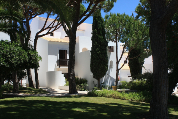 أفضل العروض ل بيني كليففس سويتس البوفييرا