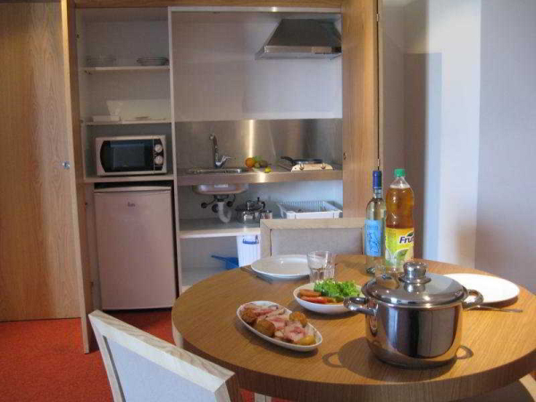 Best offers for Paredes Hotel Apartamento Porto