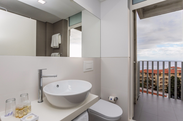 أفضل العروض ل Allegro Madeira - Adults Only, Member of Barcelo فونتشال