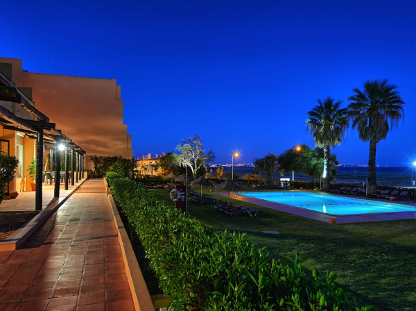 Best offers for Dom Pedro Lagos Lagos