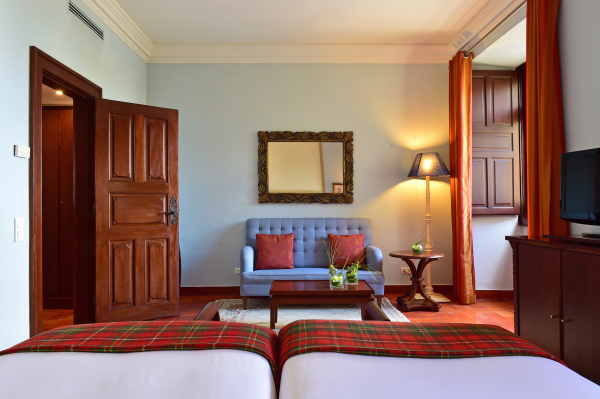 أفضل العروض ل بووسادا كاستيلو دي بالميلا بالميلا