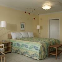 FLAMINGO BAY HOTEL & MARINA