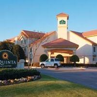 La Quinta Inn & Suites Addison - Galleria Area