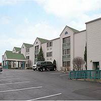 La Quinta Inn & Suites St. Louis Maryland Heights