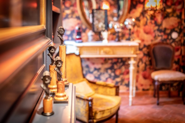 أفضل العروض ل روسيجاردين هووسي سينترا