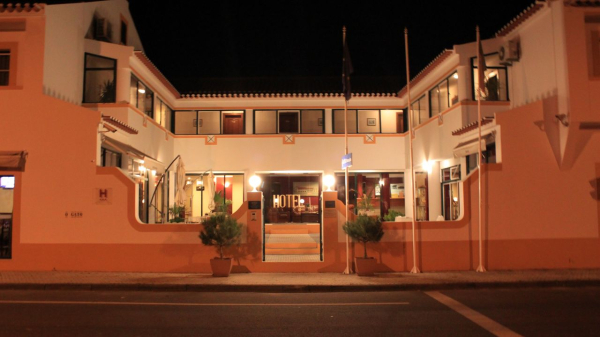 أفضل العروض ل فندق و جاتو فيرييرا دو الينتيجو