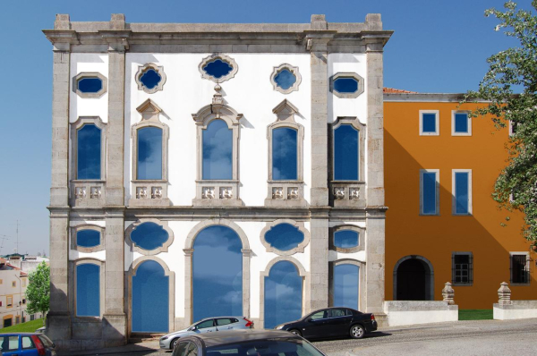 أفضل العروض ل  إلفاس