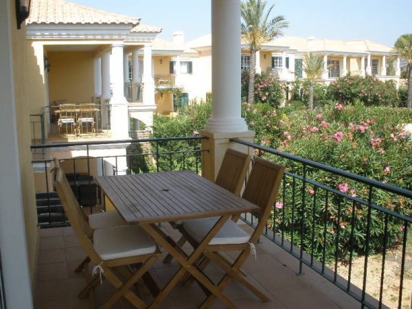 أفضل العروض ل جولفي جاردينس فال دو لوبو