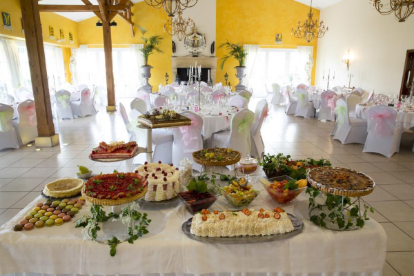 أفضل العروض ل فندق دو دومين د لا جرانج د كوند بولاي-موسلل