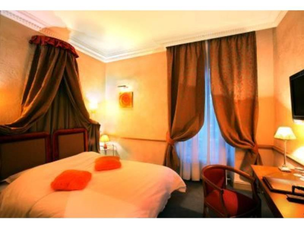 أفضل العروض ل شاتو دس كومتس د شاللس شاللس-لس-وكس