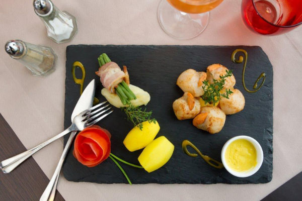 أفضل العروض ل  مرس-لس-بينس