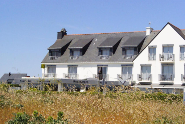 Best offers for Logis Hotel l'Albatros Vannes