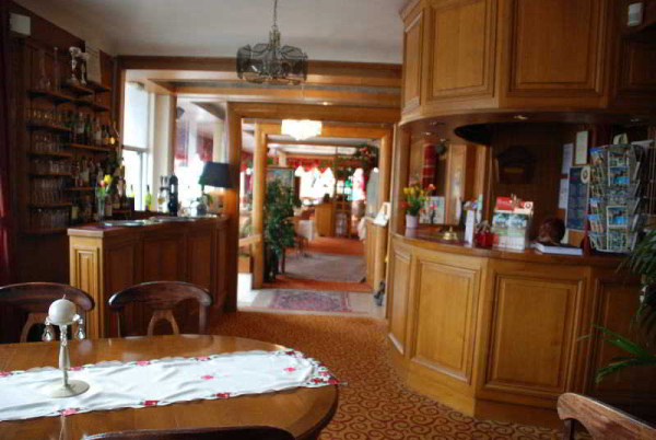 Best offers for Hôtel Le Bellevue, Montrichard Tours