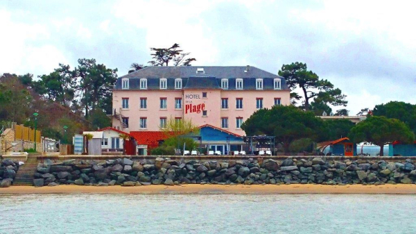Best offers for Hotel de la Plage Marennes Royan
