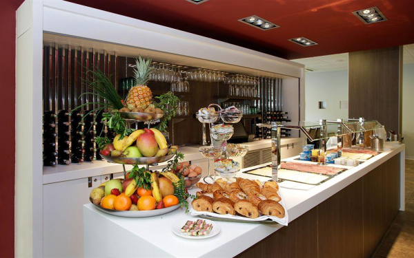 أفضل العروض ل Mediterranee Hotel لوردس