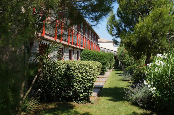 Best offers for Hotel Le Phoebus Garden & Spa Narbonne
