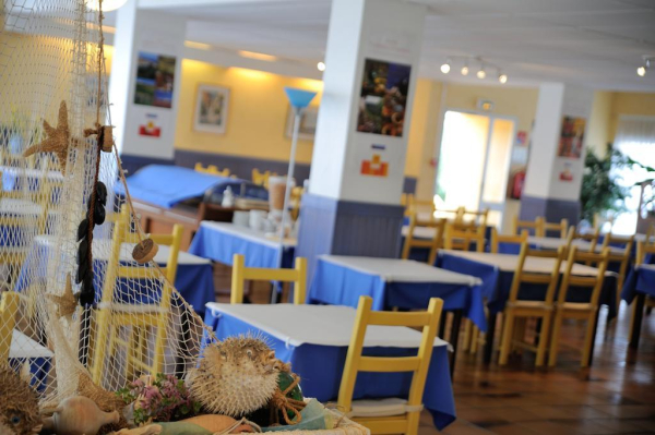 Best offers for Hôtel Du Port Canet-en-roussillon