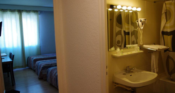 أفضل العروض ل فندق كونتاكت بلالب جرنوبل