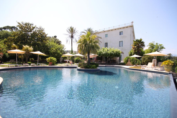 أفضل العروض ل لا سولنزارا وتل بورتو-فكشيو