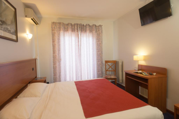 Best offers for Pascal Paoli Calvi