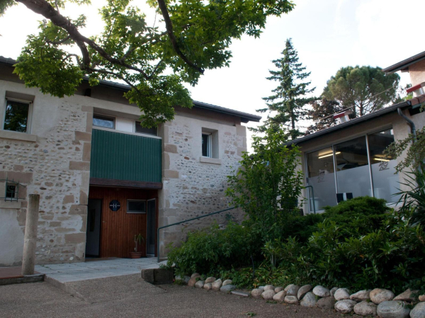 Best offers for Logis Hotel les Vieilles Granges Valence