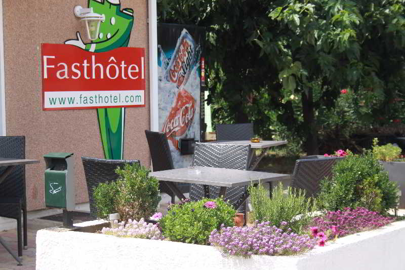 أفضل العروض ل فندق رستورانت فاست نيمس