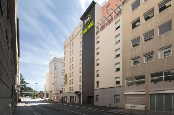 Best offers for B&B Hotel Lyon Caluire Cité Internationale Caluire-et-cuire