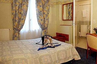 Best offers for PETIT PALACE Paris