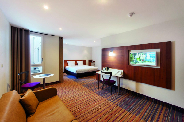 أفضل العروض ل ليون وست باى ارتلوج ليون