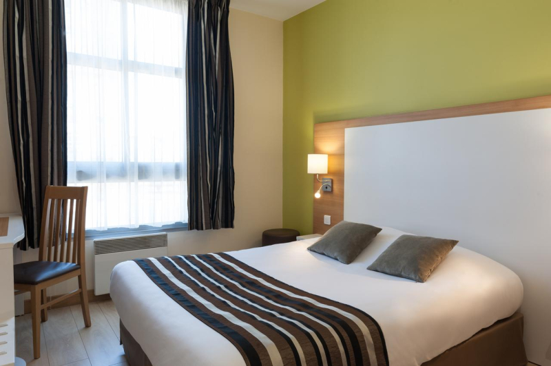 أفضل العروض ل ت وريجينالس سيتى, وتل كونتيننتال, بواتيير بواتير