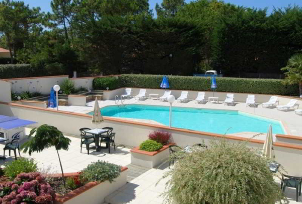 Best offers for Brit Hotel L'Oree Du Bois Saint-vincent-sterlanges