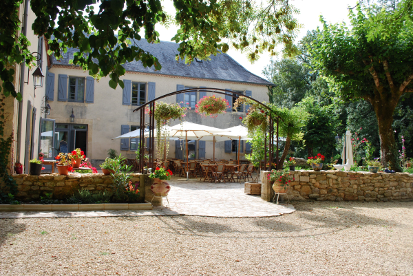 أفضل العروض ل ل مولين د ميتو, ت وريجينالس رليس موزنس إيه ميرمونت