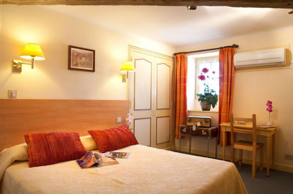 Best offers for Montaigne Mauzens-et-miremont