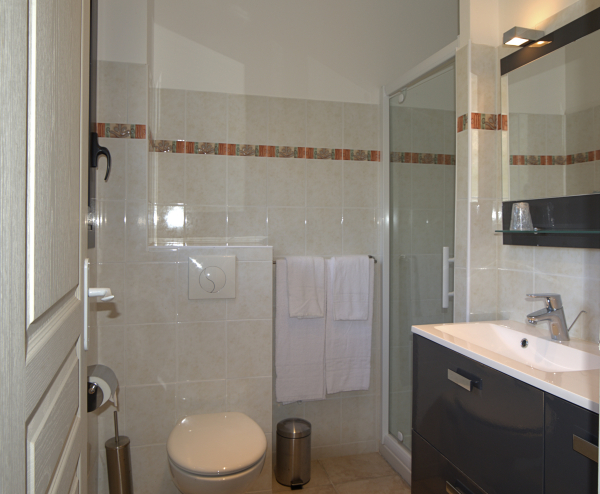 Best offers for Des Deux Sorru Poggiolo