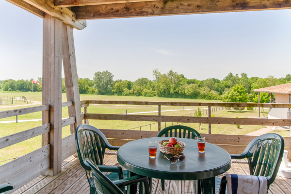 أفضل العروض ل رسيدنسي لس ريفس د لا سوجن جونزاك