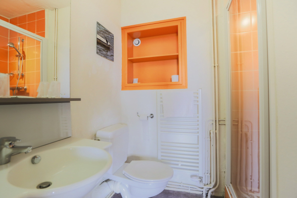 أفضل العروض ل بلامبرا كلوبس - ل شامبورجويت بسست سينت اناستيس