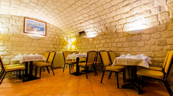 Best offers for AURORE MONTMARTRE Paris