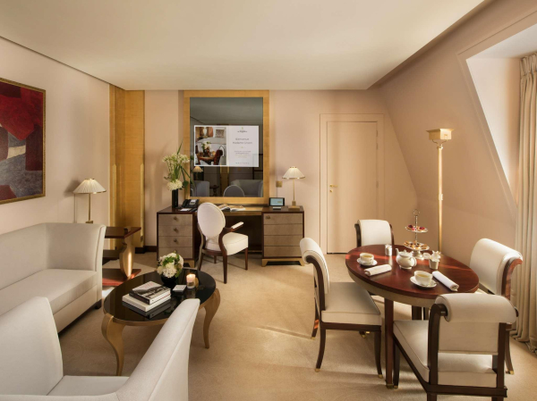 Best offers for Fouquet's Barrière - Paris Paris