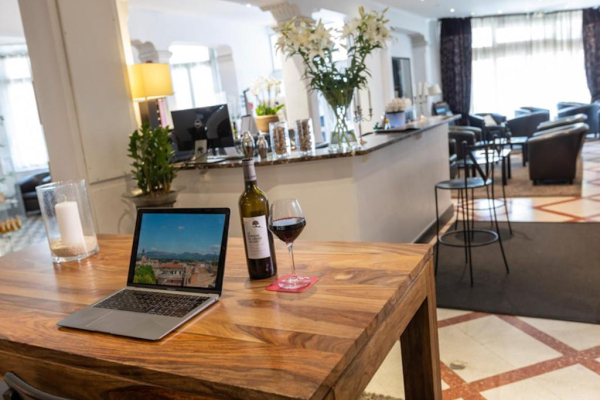 أفضل العروض ل بست فسترن ل كومتادين كاربنتراس