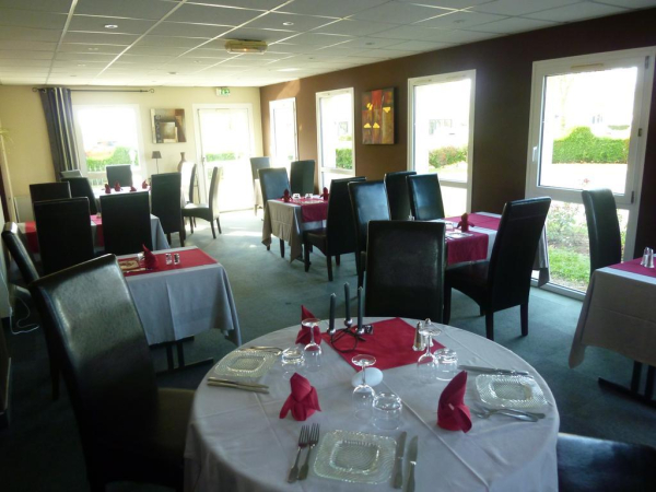 Best offers for INTER-HOTEL Blois Nord Le Cosy Villebarou