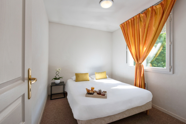 أفضل العروض ل اببارتسيتي كلاسسيك ديجون تواسون دور ديجون