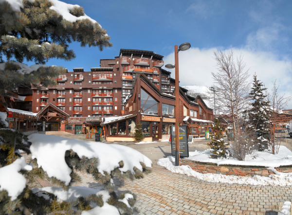 أفضل العروض ل رسيدنسي بيير و فاكانس لورس بلانك ل'الب د'هيز