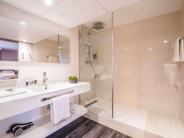 Best offers for Hôtel Mercure Pau Palais des Sports Idron