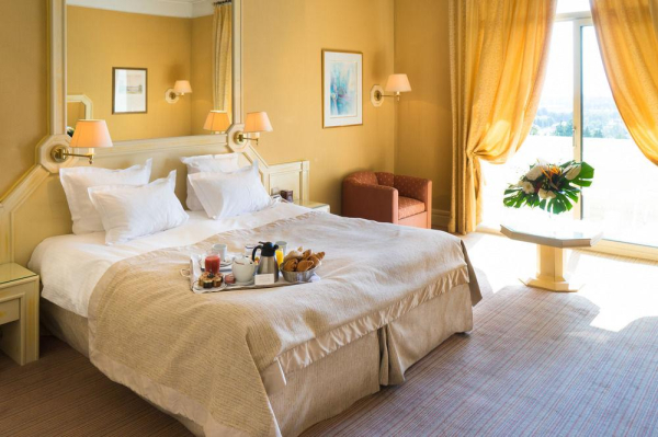Best offers for Domaine de Divonne Freney