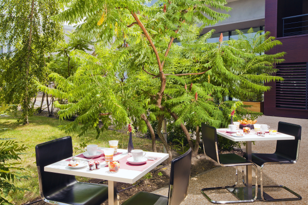 أفضل العروض ل رسيدوم كارريرس لا دفنس باريس